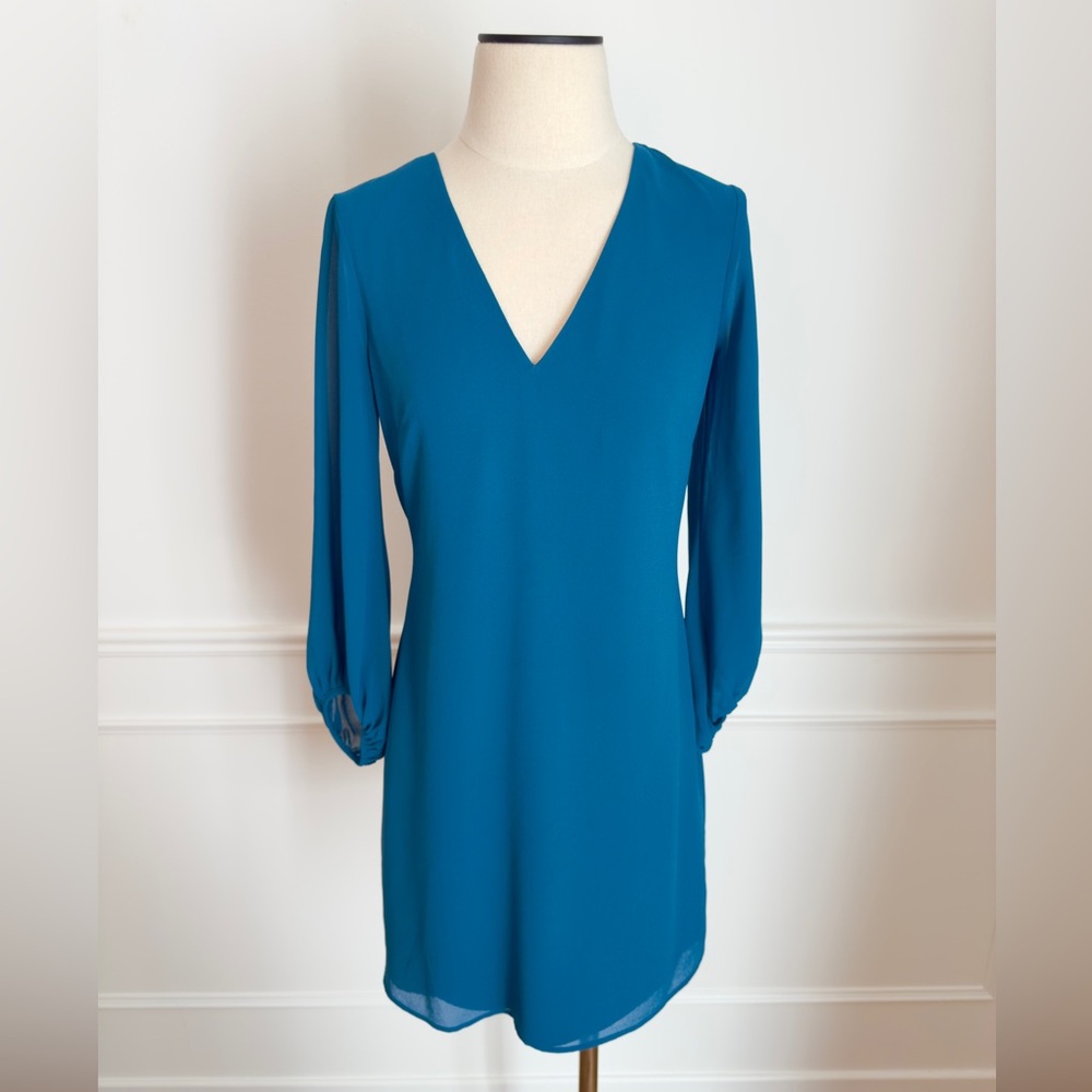 Eliza J Teal Chiffon V-neck dress, size 6